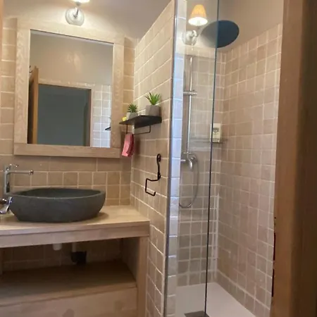 75m Close To Everything With Poolgardenterrace * Sanary-sur-Mer