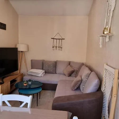 75m Close To Everything With Poolgardenterrace * Sanary-sur-Mer